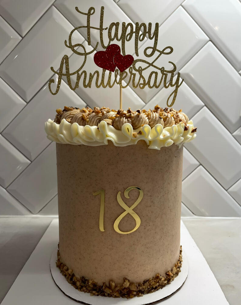 anniversary cake